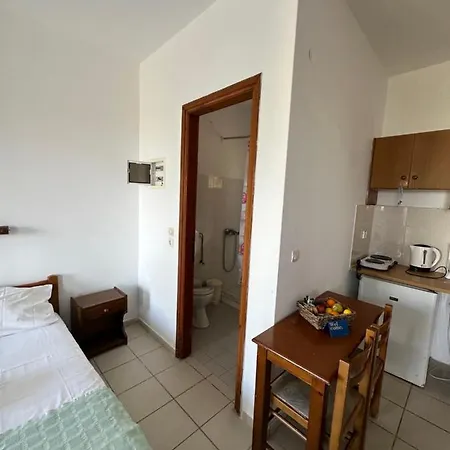 Alexandra's Sunset View Apartment *