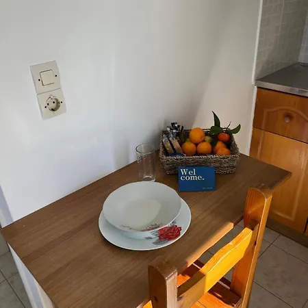 Alexandra's Sunset View Appartamento *