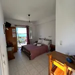 Alexandra's Sunset View 아파트 아르고스톨리온