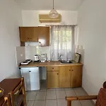 Alexandra's Sunset View 아파트 아르고스톨리온