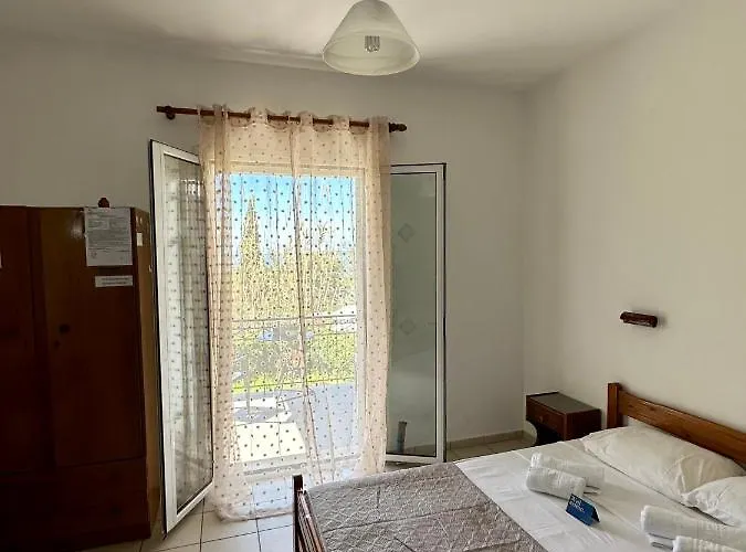 Alexandra's Sunset View Lägenhet *